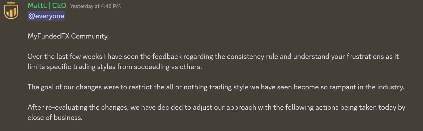 多部门联合执法 一举查扣16艘违反休渔规定船舶